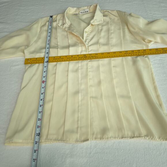 Pierre Cardin Vtg Top Women 10 Cream Button Up Shirt Ruffle Pleat Secretary - Picture 9 of 9